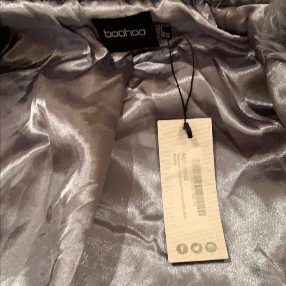 LAST ONE GORGEOUS BLUE COLOR BOOHOO OVERSIZED TEDDY FAUX FUR COAT - Picture 13 of 16